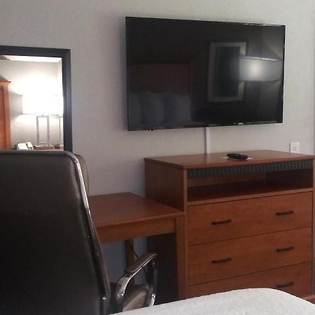 Surestay Plus Hotel By Best Western Clearwater Central Ngoại thất bức ảnh