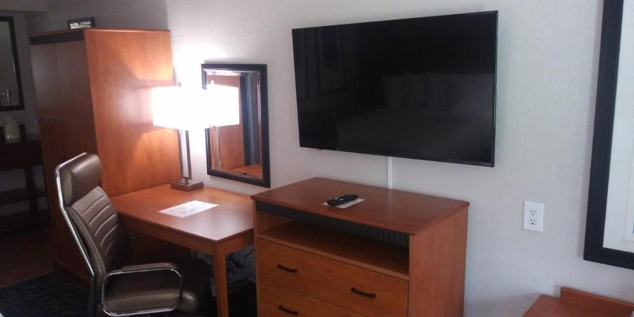 Surestay Plus Hotel By Best Western Clearwater Central Ngoại thất bức ảnh